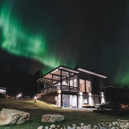 Arctic Juniper Apartment